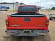 2002 GMC Sierra 1500 z VIN 1GTEC14W52Z338669, wystawiony jako Copart lot #53890055 z przebiegiem Nie podano mil oraz Szkoda całkowita • Salvage title. Historia ofert i sprzedaży dostępna na DreamBid. Obrazek 6.