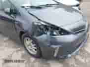 2012 Toyota Prius Two z VIN JTDZN3EUXC3061929, wystawiony jako IAAI lot #43506227 z przebiegiem 251 601 mil mil oraz . Historia ofert i sprzedaży dostępna na DreamBid. Obrazek 6.