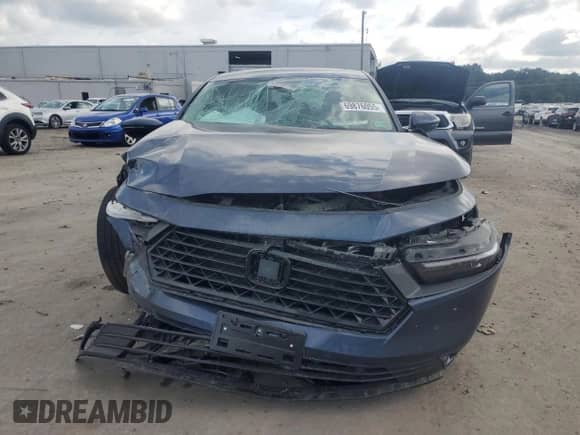 2025 Honda Accord EX-L with VIN 1HGCY2F60SA043488, listed as a Copart auction lot 69876055 with Not provided miles and Salvage title. Bid and sale history available at DreamBid. Image 5.