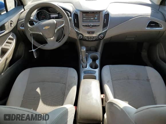 2018 Chevrolet Cruze LT z VIN 3G1BE6SM8JS598838, wystawiony jako Copart lot #69465975 z przebiegiem 157 213 mil mil oraz Szkoda całkowita • Salvage title. Historia ofert i sprzedaży dostępna na DreamBid. Obrazek 8.