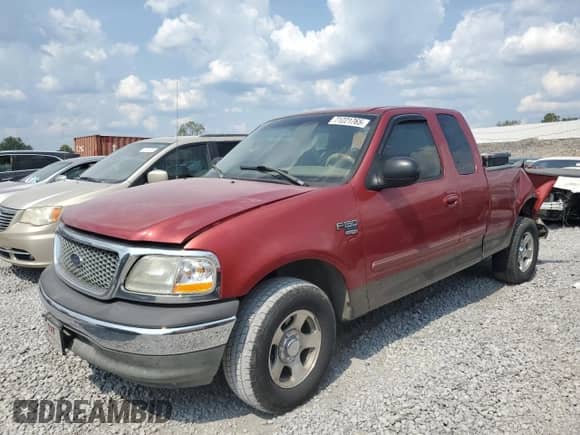 2002 Ford F-150 XL с VIN 1FTRX17W32NB36812, выставлен на аукционе Copart как лот 71221765 с пробегом 226 636 миль миль и Списание • Salvage title. История ставок и продаж доступна на DreamBid. Изображение 1.