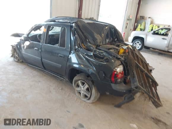 2005 Chevrolet TrailBlazer LT с VIN 1GNES16S756185321, выставлен на аукционе IAAI как лот 42668053 с пробегом Не указан миль и . История ставок и продаж доступна на DreamBid. Изображение 3.