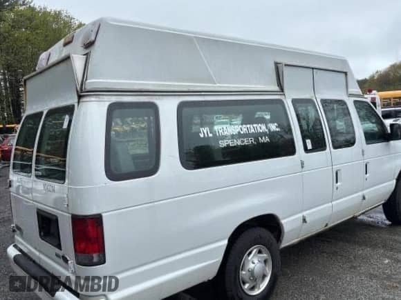 2014 Ford Econoline Cargo Commercial с VIN 1FTNS2EW3EDA97297, выставлен на аукционе Copart как лот 62708585 с пробегом 167 805 миль миль и Чистый • Clean title. История ставок и продаж доступна на DreamBid. Изображение 4.