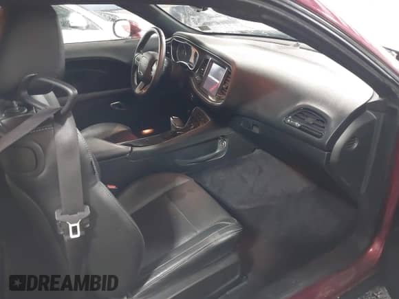 2018 Dodge Challenger SXT с VIN 2C3CDZAG3JH229680, выставлен на аукционе IAAI как лот 43299107 с пробегом 161 379 миль миль и . История ставок и продаж доступна на DreamBid. Изображение 5.