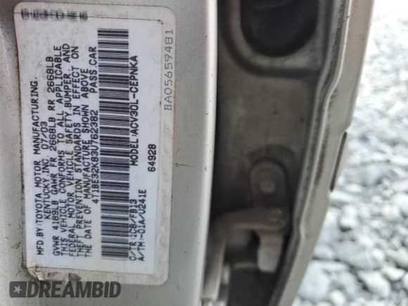 2003 Toyota Camry LE с VIN 4T1BE32K83U762382, выставлен на аукционе Copart как лот 81790015 с пробегом 196 228 миль миль и Списание • Salvage title. История ставок и продаж доступна на DreamBid. Изображение 13.