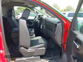 2020 Chevrolet Silverado 1500 Work Truck с VIN 3GCNWAEH6LG123701, выставлен на аукционе IAAI как лот 42699617 с пробегом 92 843 миль миль и . История ставок и продаж доступна на DreamBid. Изображение 5.