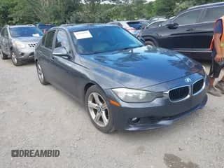 2015 BMW 3 Series 328i с VIN WBA3A5G59FNS84360, выставлен на аукционе IAAI как лот 42928131 с пробегом 131 144 миль миль и . История ставок и продаж доступна на DreamBid. Изображение 1.