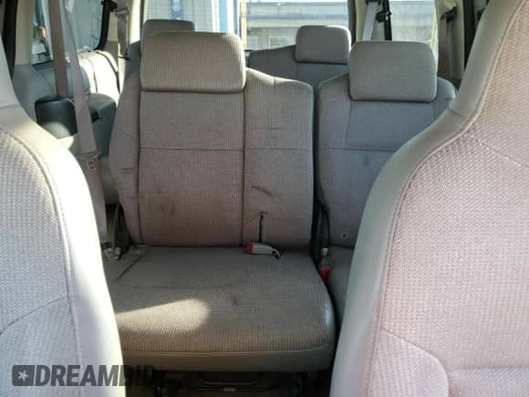 2005 Chevrolet Venture z VIN 1GNDV03E15D129169, wystawiony jako Copart lot #72340394 z przebiegiem Nie podano mil oraz Szkoda całkowita • Salvage title. Historia ofert i sprzedaży dostępna na DreamBid. Obrazek 10.