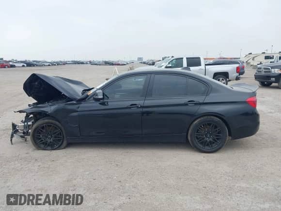 2018 BMW 3 Series 330i with VIN WBA8B9C56JAE22052, listed as a IAAI auction lot 42281541 with 46,225 mi miles and . Bid and sale history available at DreamBid. Image 14.
