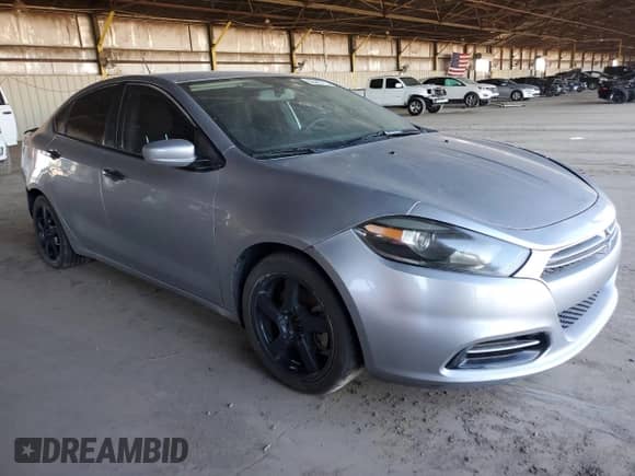 2016 Dodge Dart SE with VIN 1C3CDFAA7GD555952, listed as a Copart auction lot 82502715 with 87,105 mi miles and Clean title. Bid and sale history available at DreamBid. Image 4.