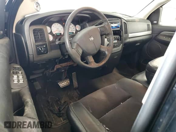 2005 Dodge RAM with VIN 3D3HA18H45G793913, listed as a Copart auction lot 44615255 with 95,568 mi miles and Clean title. Bid and sale history available at DreamBid. Image 8.