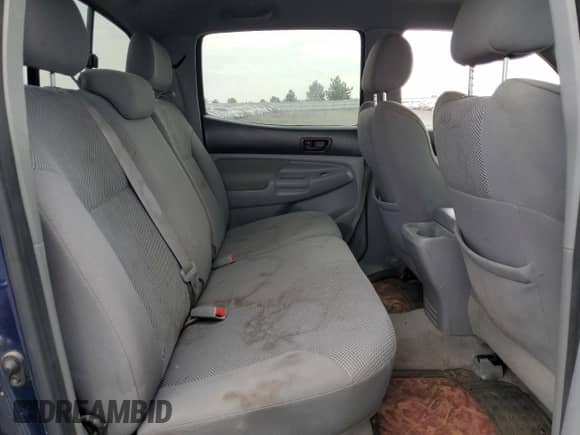 2006 Toyota Tacoma с VIN 5TEMU52N76Z305435, выставлен на аукционе Copart как лот 70887165 с пробегом 247 006 миль миль и Списание • Salvage title. История ставок и продаж доступна на DreamBid. Изображение 10.