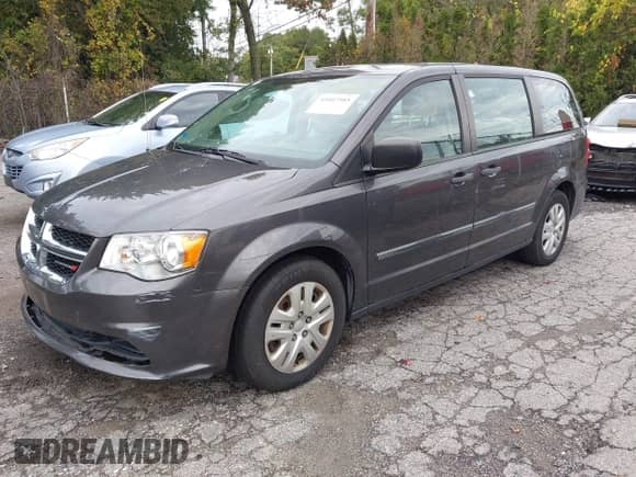 2016 Dodge Grand Caravan SE with VIN 2C4RDGBG1GR154621, listed as a IAAI auction lot 43407585 with 121,271 mi miles and . Bid and sale history available at DreamBid. Image 2.
