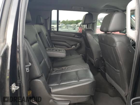 2018 Chevrolet Suburban LT с VIN 1GNSCHKC3JR159864, выставлен на аукционе Copart как лот 54440115 с пробегом 161 902 миль миль и Списание • Salvage title. История ставок и продаж доступна на DreamBid. Изображение 11.