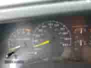 1997 GMC Sierra 1500 SL с VIN 1GTEC14W2VZ550918, выставлен на аукционе Copart как лот 70398954 с пробегом 140 645 миль миль и Списание • Salvage title. История ставок и продаж доступна на DreamBid. Изображение 9.