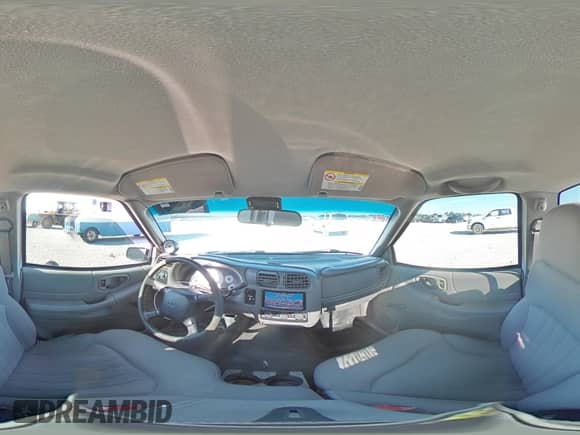 2003 Chevrolet S-10 Fleet с VIN 1GCCS14X238232271, выставлен на аукционе Copart как лот 70434504 с пробегом 87 767 миль миль и Чистый • Clean title. История ставок и продаж доступна на DreamBid. Изображение 12.