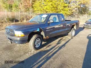 2002 Dodge Dakota z VIN 1B7GG32X42S543218, wystawiony jako IAAI lot #43467855 z przebiegiem 113 583 mil mil oraz . Historia ofert i sprzedaży dostępna na DreamBid. Obrazek 2.