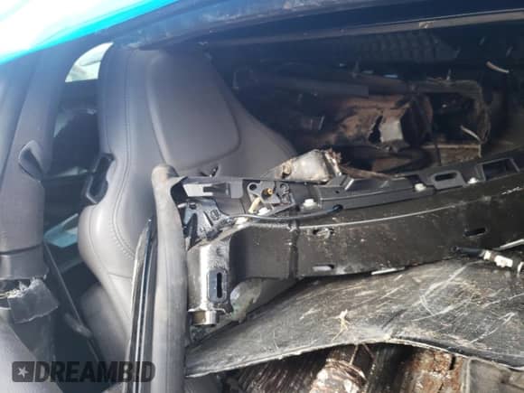 2019 Chevrolet Corvette Z06 2LZ с VIN 1G1YR2D68K5600119, выставлен на аукционе Copart как лот 48150094 с пробегом Не указан миль и Списание • Salvage title. История ставок и продаж доступна на DreamBid. Изображение 10.