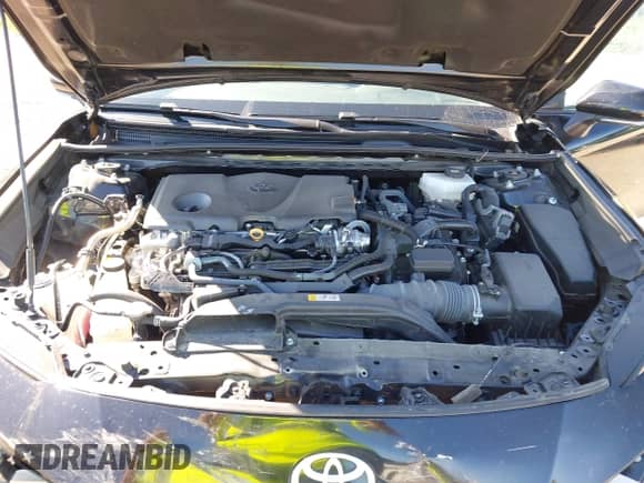 2025 Toyota Camry SE with VIN 4T1DAACK2SU054425, listed as a IAAI auction lot 43540854 with 42,914 mi miles and . Bid and sale history available at DreamBid. Image 10.