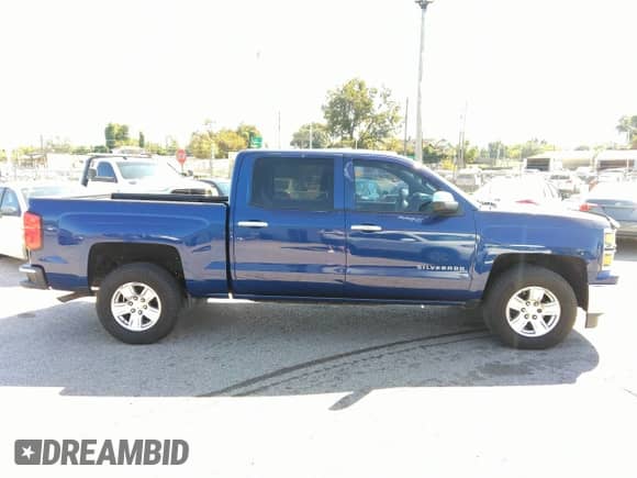 2014 Chevrolet Silverado 1500 LT with VIN 3GCPCREH4EG451282, listed as a IAAI auction lot 43481504 with 177,882 mi miles and . Bid and sale history available at DreamBid. Image 13.