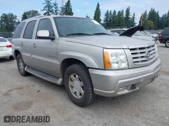 2004 Cadillac Escalade with VIN 1GYEC63T34R172878, listed as a IAAI auction lot 42761784 with 200,940 mi miles and . Bid and sale history available at DreamBid. Image 1.