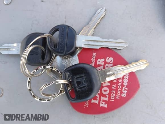 1993 Honda Accord с VIN JHMCB7648PC018621, выставлен на аукционе IAAI как лот 42652455 с пробегом 76 291 миль миль и . История ставок и продаж доступна на DreamBid. Изображение 11.