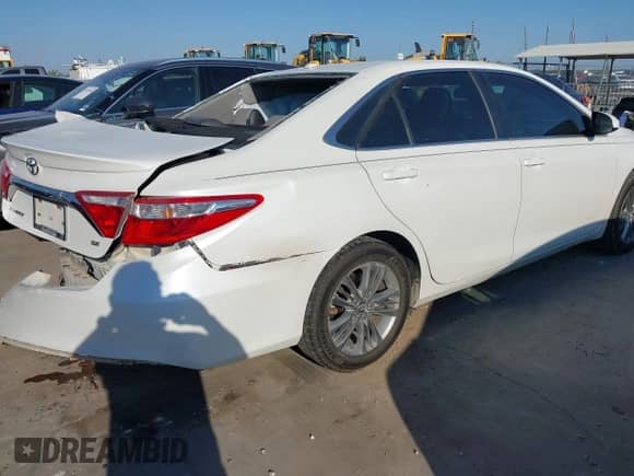 2017 Toyota Camry SE with VIN 4T1BF1FK4HU272816, listed as a IAAI auction lot 43193051 with 254,840 mi miles and . Bid and sale history available at DreamBid. Image 4.