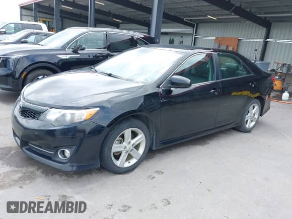 2012 Toyota Camry SE с VIN 4T1BF1FK4CU095998, выставлен на аукционе IAAI как лот 42723793 с пробегом 136 432 миль миль и . История ставок и продаж доступна на DreamBid. Изображение 18.