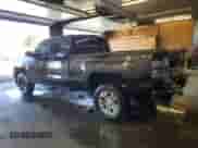 2018 Chevrolet Silverado 1500 LT z VIN 1GCVKRECXJZ377066, wystawiony jako Copart lot #84867095 z przebiegiem 76 524 mil mil oraz Szkoda całkowita • Salvage title. Historia ofert i sprzedaży dostępna na DreamBid. Obrazek 2.