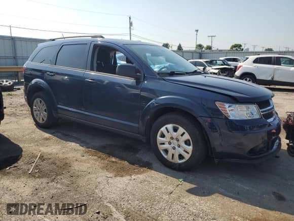 2018 Dodge Journey SE with VIN 3C4PDCABXJT421474, listed as a Copart auction lot 62369305 with 107,554 mi miles and Salvage title. Bid and sale history available at DreamBid. Image 4.