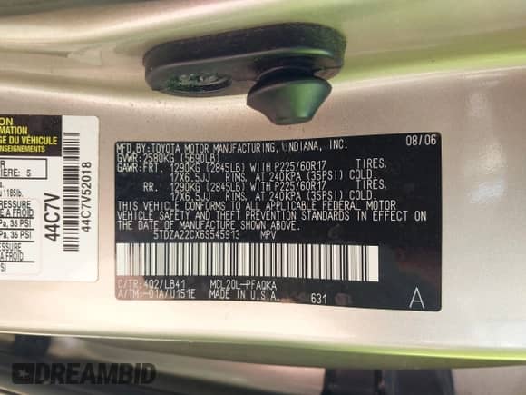 2006 Toyota Sienna XLE z VIN 5TDZA22CX6S545913, wystawiony jako IAAI lot #42901419 z przebiegiem 199 227 mil mil oraz . Historia ofert i sprzedaży dostępna na DreamBid. Obrazek 9.