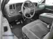 2002 Chevrolet Silverado 2500HD LS с VIN 1GCHK24U52E249941, выставлен на аукционе Copart как лот 49838645 с пробегом 63 953 миль миль и Чистый • Clean title. История ставок и продаж доступна на DreamBid. Изображение 8.