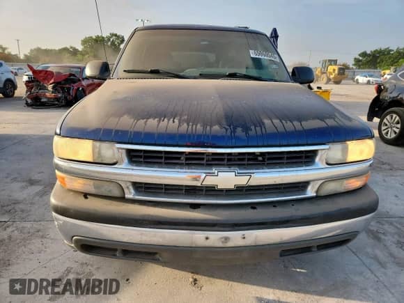 2001 Chevrolet Suburban LS с VIN 3GNEC16T11G252977, выставлен на аукционе Copart как лот 65060545 с пробегом 393 477 миль миль и Чистый • Clean title. История ставок и продаж доступна на DreamBid. Изображение 5.