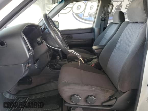 2003 Nissan Pathfinder LE с VIN JN8DR09Y73W826995, выставлен на аукционе Copart как лот 65425855 с пробегом 226 119 миль миль и Чистый • Clean title. История ставок и продаж доступна на DreamBid. Изображение 7.