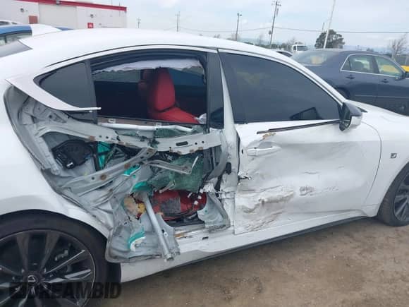 2023 Lexus IS 350 F Sport z VIN JTHGZ1B23P5069379, wystawiony jako IAAI lot #41810913 z przebiegiem 24 529 mil mil oraz . Historia ofert i sprzedaży dostępna na DreamBid. Obrazek 6.