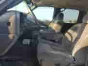 2006 GMC Sierra 1500 SLE1 с VIN 2GTEK13T961121022, выставлен на аукционе Copart как лот 69016315 с пробегом 226 847 миль миль и Списание • Salvage title. История ставок и продаж доступна на DreamBid. Изображение 7.