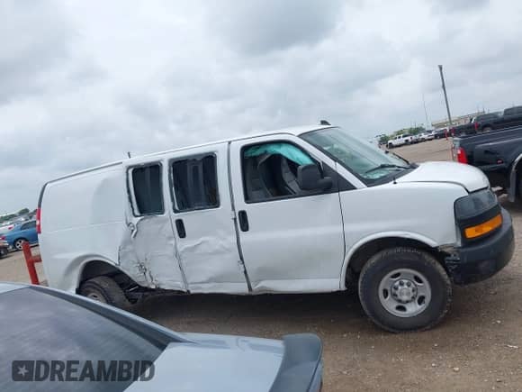 2021 Chevrolet Express Cargo с VIN 1GCWGAF77M1311800, выставлен на аукционе IAAI как лот 42103646 с пробегом 129 732 миль миль и . История ставок и продаж доступна на DreamBid. Изображение 13.