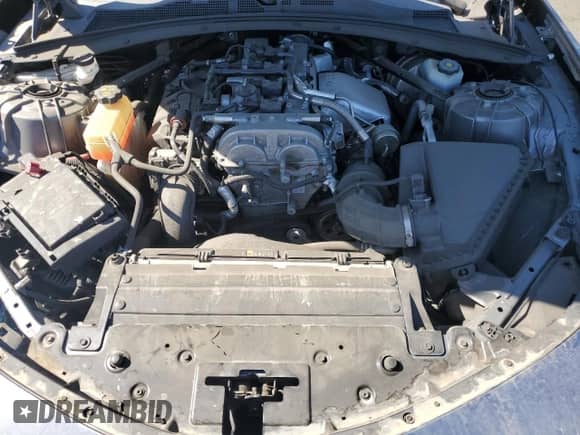 2019 Chevrolet Camaro 1LT z VIN 1G1FB1RX9K0132972, wystawiony jako Copart lot #81693415 z przebiegiem 55 730 mil mil oraz Czysty tytuł • Clean title. Historia ofert i sprzedaży dostępna na DreamBid. Obrazek 11.