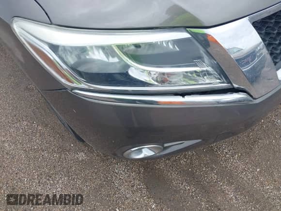 2014 Nissan Pathfinder S with VIN 5N1AR2MNXEC735811, listed as a IAAI auction lot 42904791 with 170,146 mi miles and . Bid and sale history available at DreamBid. Image 6.