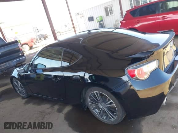 2015 Scion FR-S with VIN JF1ZNAA17F8711720, listed as a IAAI auction lot 42449991 with 120,989 mi miles and . Bid and sale history available at DreamBid. Image 14.