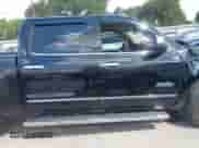 2015 Chevrolet Silverado 1500 High Country z VIN 3GCPCTEC9FG409015, wystawiony jako IAAI lot #43079243 z przebiegiem 87 290 mil mil oraz . Historia ofert i sprzedaży dostępna na DreamBid. Obrazek 14.