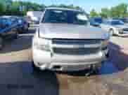 2008 Chevrolet Tahoe LTZ с VIN 1GNFK13068J159883, выставлен на аукционе IAAI как лот 42514660 с пробегом 258 753 миль миль и . История ставок и продаж доступна на DreamBid. Изображение 12.