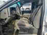 2005 Chevrolet Silverado 2500HD LS с VIN 1GCHK23225F941993, выставлен на аукционе Copart как лот 63600455 с пробегом Не указан миль и Списание • Salvage title. История ставок и продаж доступна на DreamBid. Изображение 7.