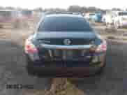 2015 Nissan Altima S z VIN 1N4AL3AP2FC228281, wystawiony jako IAAI lot #43253323 z przebiegiem 157 843 mil mil oraz . Historia ofert i sprzedaży dostępna na DreamBid. Obrazek 17.