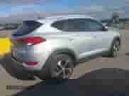 2016 Hyundai Tucson Limited z VIN KM8J33A27GU128294, wystawiony jako IAAI lot #42832705 z przebiegiem 37 843 mil mil oraz . Historia ofert i sprzedaży dostępna na DreamBid. Obrazek 4.