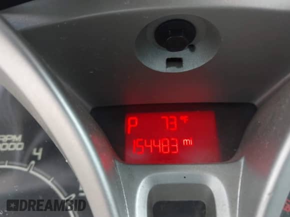 2012 Ford Fiesta SES с VIN 3FADP4FJ8CM133083, выставлен на аукционе IAAI как лот 43280217 с пробегом 154 483 миль миль и . История ставок и продаж доступна на DreamBid. Изображение 15.