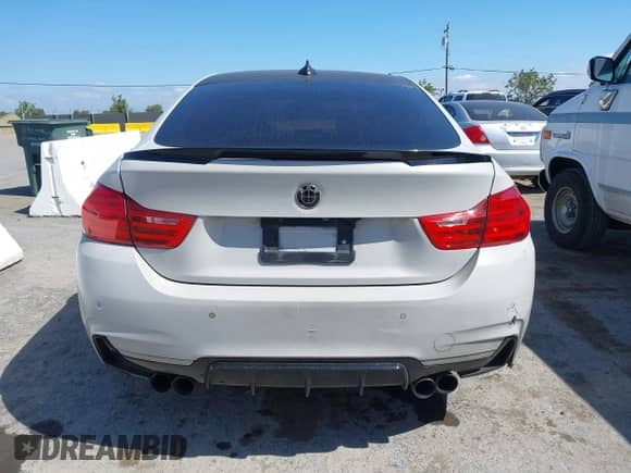 2015 BMW 4 Series 428i xDrive с VIN WBA4C9C54FD330582, выставлен на аукционе IAAI как лот 42135691 с пробегом 127 289 миль миль и . История ставок и продаж доступна на DreamBid. Изображение 15.