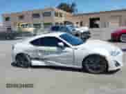 2014 Scion FR-S z VIN JF1ZNAA12E8707315, wystawiony jako IAAI lot #42087736 z przebiegiem 88 157 mil mil oraz . Historia ofert i sprzedaży dostępna na DreamBid. Obrazek 13.