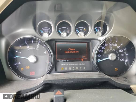 2011 Ford F-250 XL с VIN 1FT7W2BT9BEC67675, выставлен на аукционе Copart как лот 71458995 с пробегом 195 659 миль миль и Списание • Salvage title. История ставок и продаж доступна на DreamBid. Изображение 9.