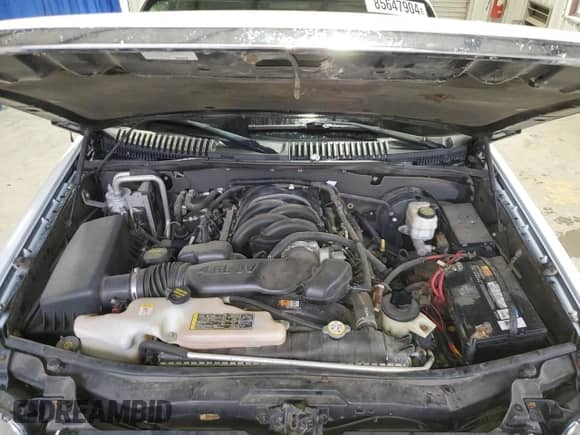 2010 Ford Explorer with VIN 1FMEU7D88AUA90572, listed as a Copart auction lot 85647904 with 63,981 mi miles and Salvage title. Bid and sale history available at DreamBid. Image 12.